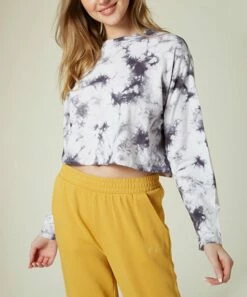 Brand new 🧨 O'Neill White Tie-Dye Ceci Crop Sweatshirt - Juniors 🛒 -O'Neill Sales zu101704542 alt 3 tm1639171028