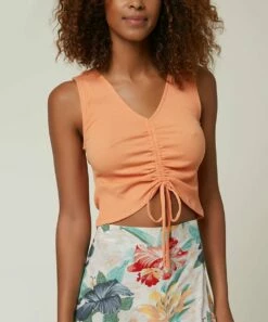 Brand new 🔥 O'Neill Mint Barkley Ruched Tank Top - Juniors 🌟