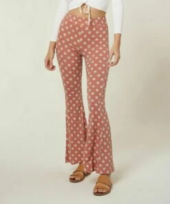 Best Sale 😉 O'Neill Coral Daisy Belle Flare Pants - Juniors 😀 -O'Neill Sales zu102876240 alt 2 tm1644337128