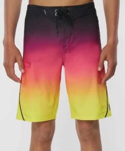 Best reviews of 😉 O'Neill Black & Coral Ombré Hyperfreak S-Seam Fade Boardshorts - Boys 🛒