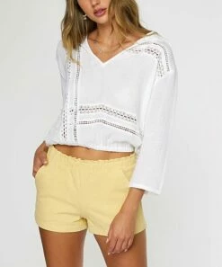 Deals 🤩 O'Neill White Embroidered-Detail Renata Crop Hoodie - Juniors 🎁 -O'Neill Sales zu109091838 alt 1 tm1664890922