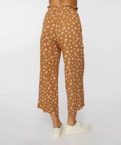 Promo ๐ O'Neill Camel Abstract Seashore Wide-Leg Crop Pants - Juniors โญ 10 Promo ๐ O'Neill Camel Abstract Seashore Wide-Leg Crop Pants - Juniors โญ -O'Neill Sales zu109092247 alt 2 tm1664890170