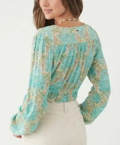 Deals ✨ O'Neill Mint & Yellow Floral Front-Tie Alena Crop Top - Juniors 😍 -O'Neill Sales zu109092783 alt 3 tm1664890744