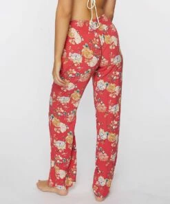 New 🥰 O'Neill Red Floral Johnny Straight-Leg Pants - Juniors 🌟 -O'Neill Sales zu109092891 alt 3 tm1664890648
