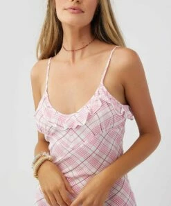 Hot Sale 😀 O'Neill Pink & White Plaid Ruffle-Trim Ellis Sleeveless 👗 Dress - Juniors ✔️ -O'Neill Sales zu109094413 alt 1 tm1664890027