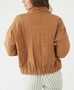 Hot Sale 🤩 O'Neill Camel Pocket Mable Pullover - Juniors 🔔 -O'Neill Sales zu110751844 alt 1 tm1671207857